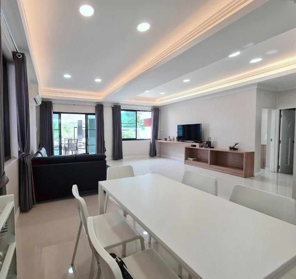 Baan Sasithorn Huahin Villa Luaran gambar